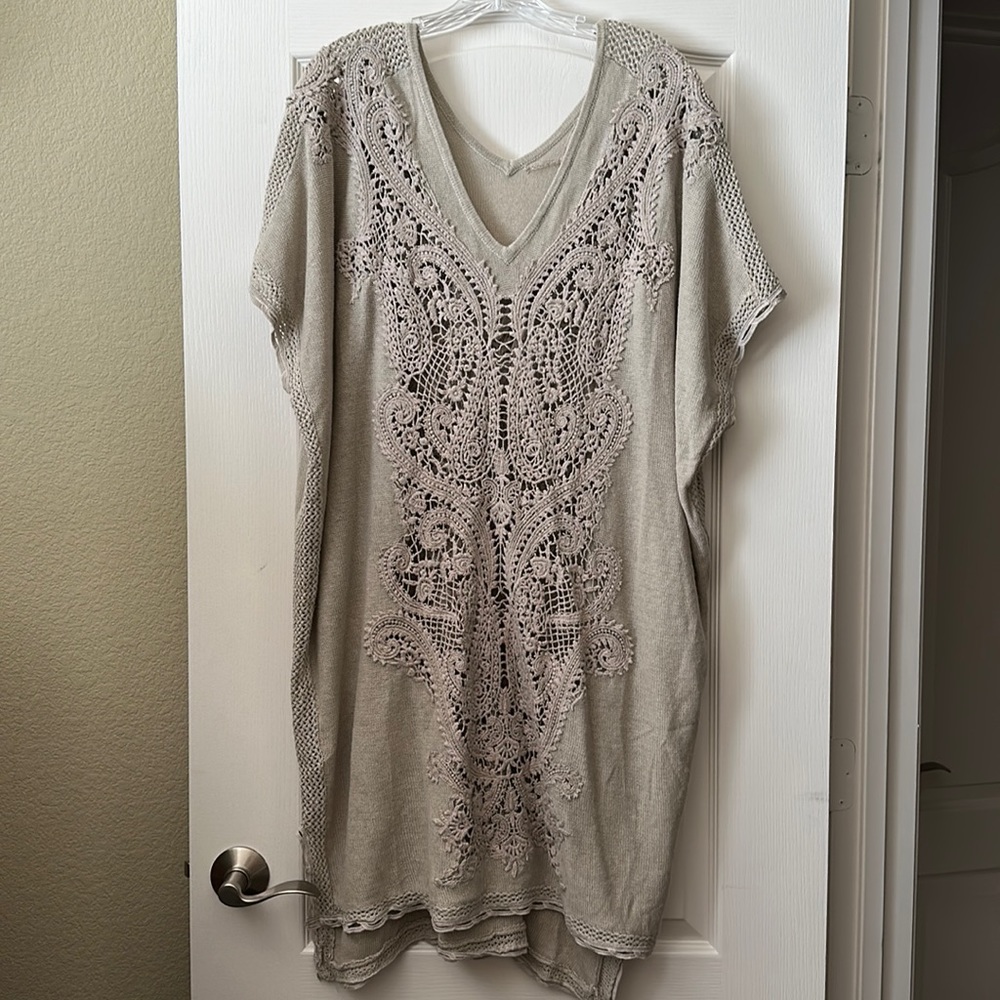 Anthropologie top/cover up/dress NWOT